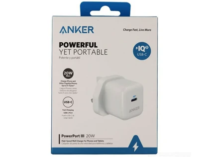 شارژر انکر مدل PowerPort III A2149 توان 20 وات 3 پین